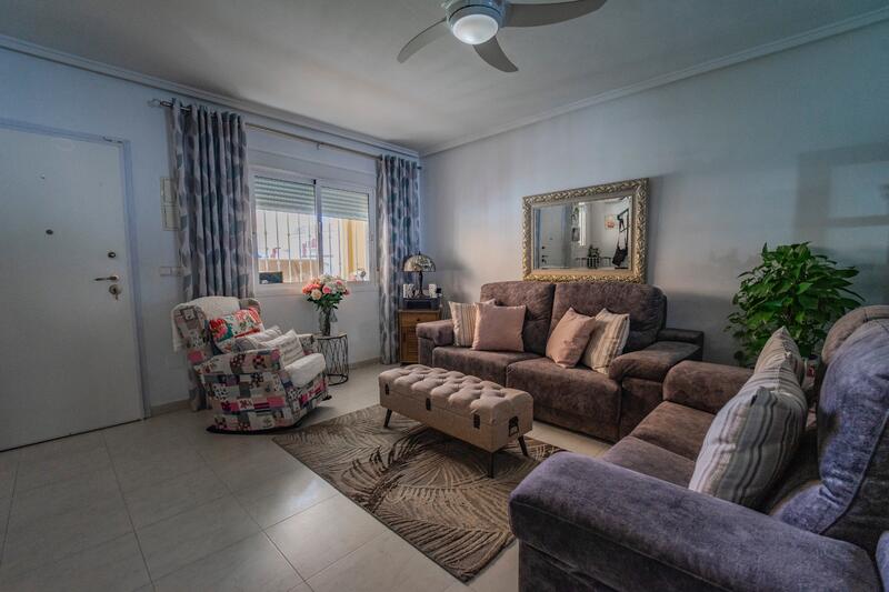 3 Schlafzimmer Stadthaus zu verkaufen 3 Schlafzimmer Stadthaus zu verkaufen