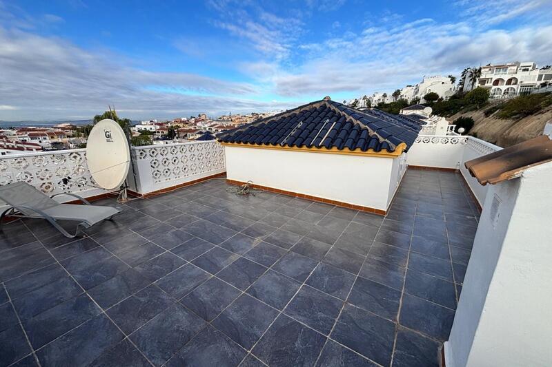 2 slaapkamer Appartement Te koop