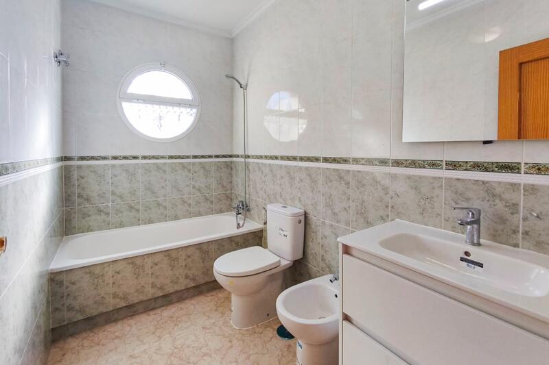 3 Cuarto Adosado en venta 3 Cuarto Adosado en venta