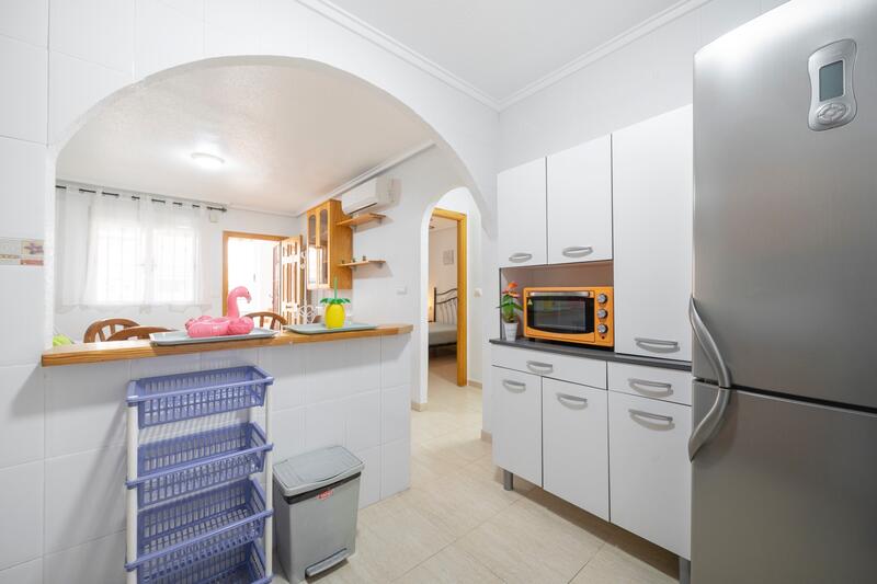 2 bedroom Townhouse for sale