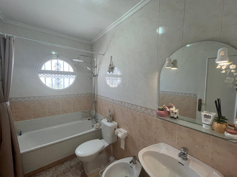 3 bedroom Townhouse for sale 3 bedroom Townhouse for sale