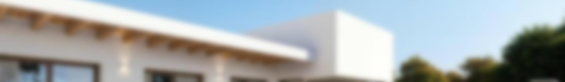 3 спальная комната городская тюрьма продается