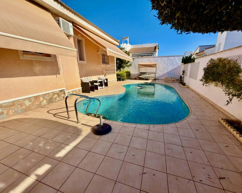 3 Cuarto Villa en venta 3 Cuarto Villa en venta