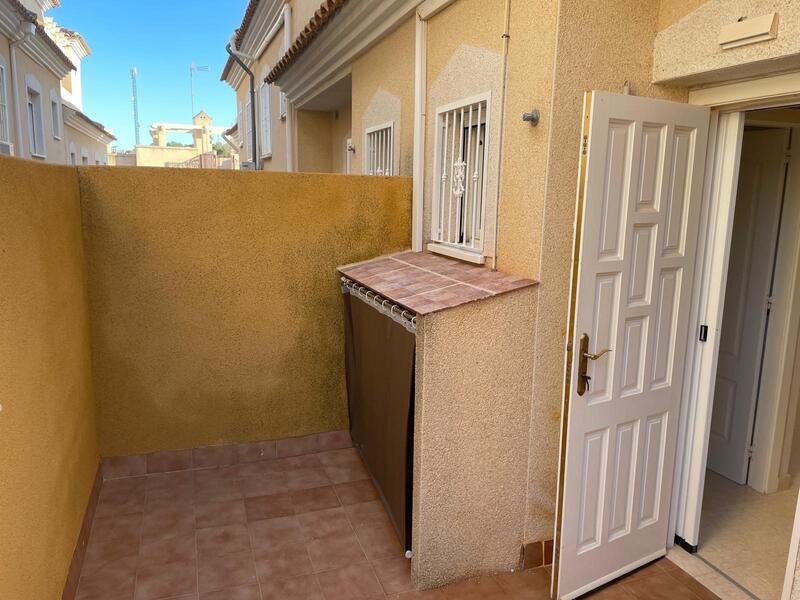 2 bedroom Townhouse for sale 2 bedroom Townhouse for sale