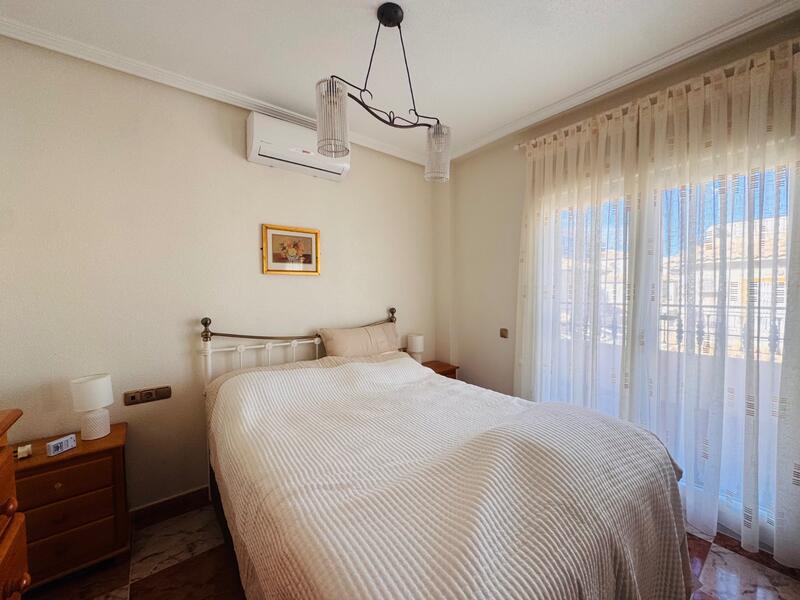 2 Cuarto Villa en venta