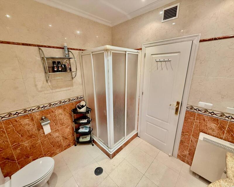 4 chambre Villa à vendre