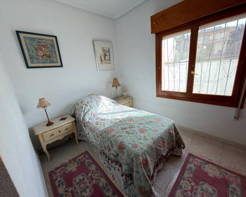 2 Cuarto Villa en venta