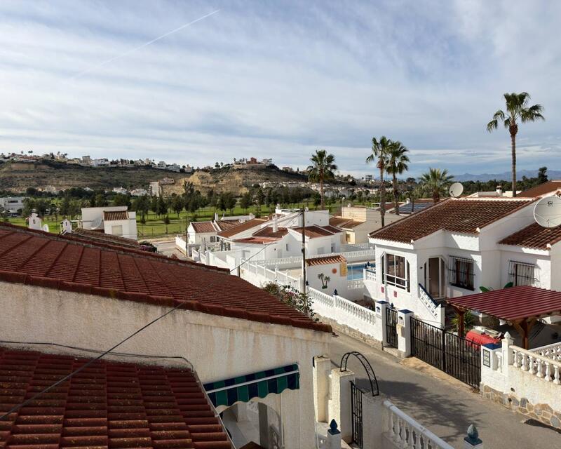 2 Cuarto Villa en venta