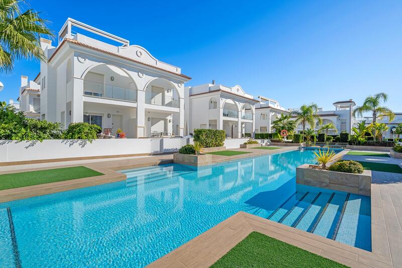 Villa till salu i Ciudad Quesada, Alicante