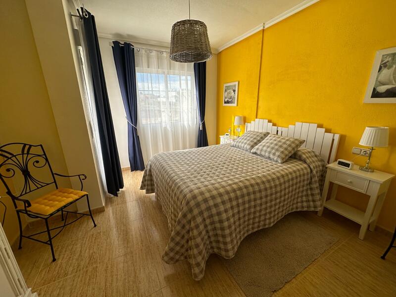 3 bedroom Townhouse for sale