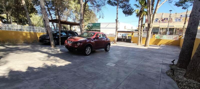 2 Cuarto Villa en venta