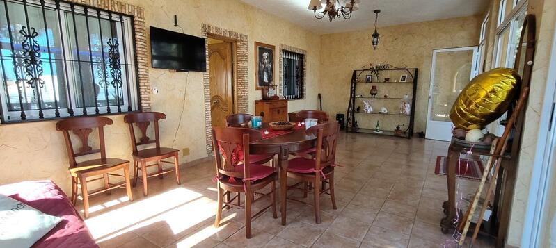 2 Cuarto Villa en venta