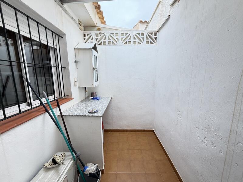 2 slaapkamer Gezinswoning Te koop