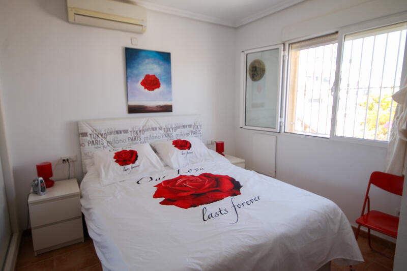 4 bedroom Villa for sale