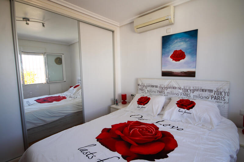 4 bedroom Villa for sale