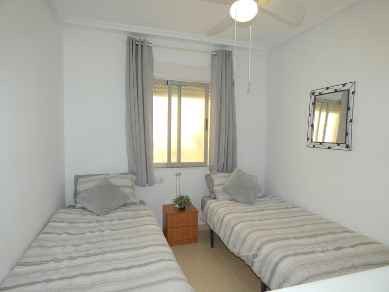 2 slaapkamer Appartement Te koop