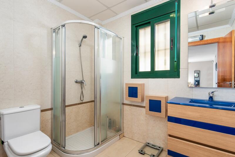 4 slaapkamer Villa Te koop