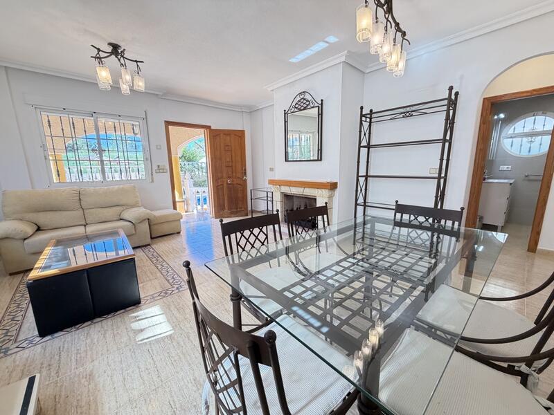 3 bedroom Villa for sale