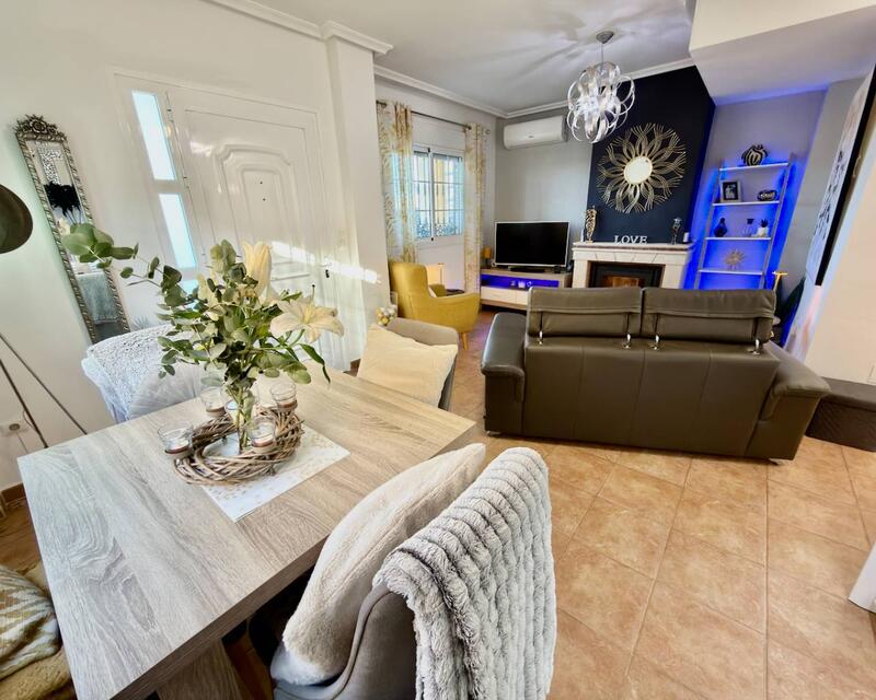 3 slaapkamer Villa Te koop 3 slaapkamer Villa Te koop