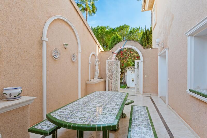 5 soverom Villa til salgs