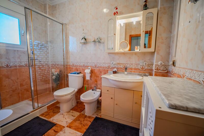 2 sovrum Villa till salu