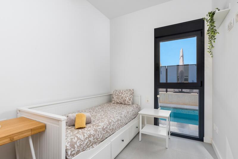 3 спальная комната вилла продается