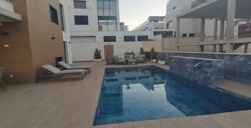 6 bedroom Villa for sale