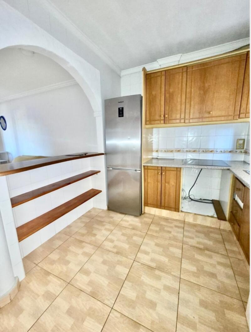 3 slaapkamer Gezinswoning Te koop