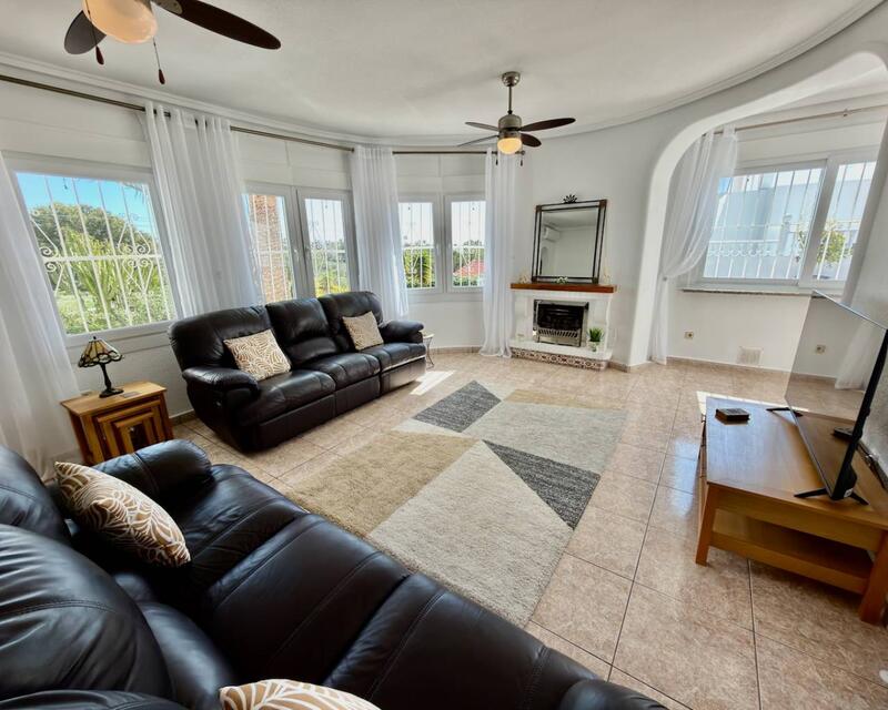 3 slaapkamer Villa Te koop