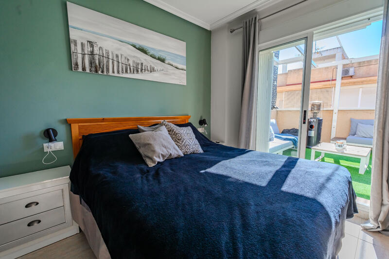 3 bedroom Apartment for sale