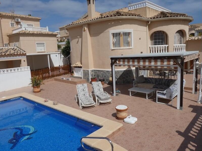 Villa à vendre dans La Marina, Alicante