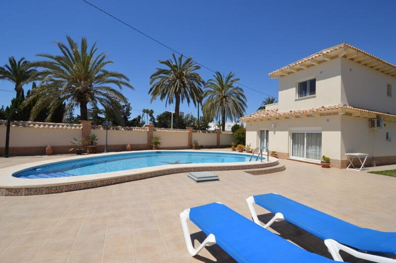 Villa for sale in Cabo Roig, Alicante