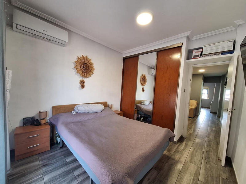 Apartamento en venta en Alacant/Alicante, Alicante