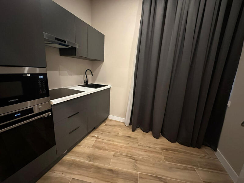 6 chambre Appartement à vendre