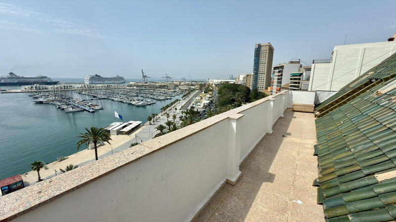 6 chambre Appartement à vendre