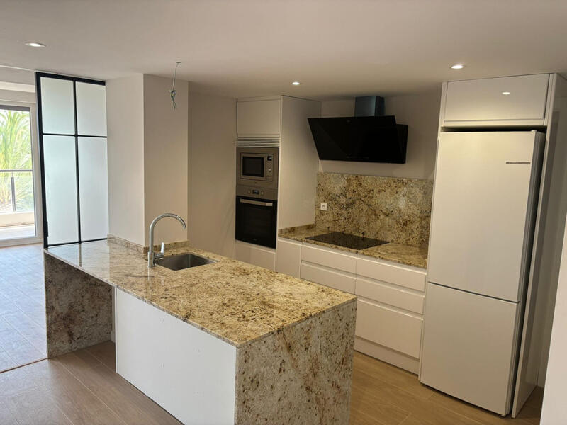 4 chambre Appartement à vendre