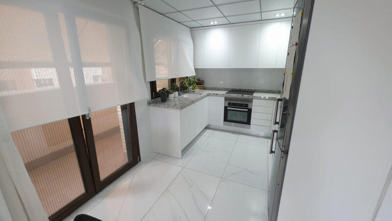 3 chambre Appartement à vendre