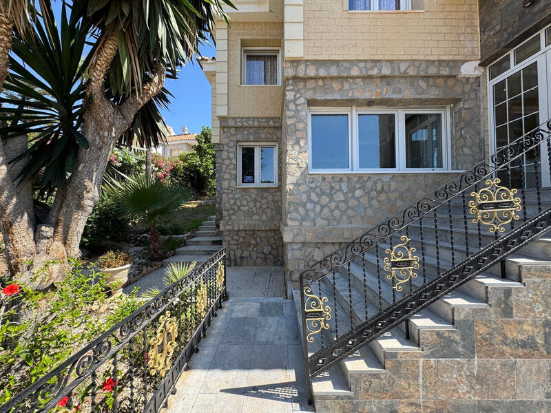 5 chambre Villa à vendre