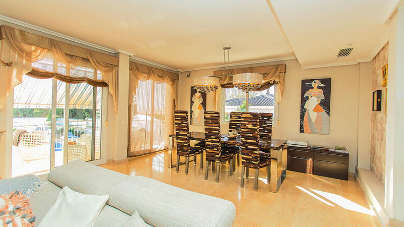 5 chambre Villa à vendre