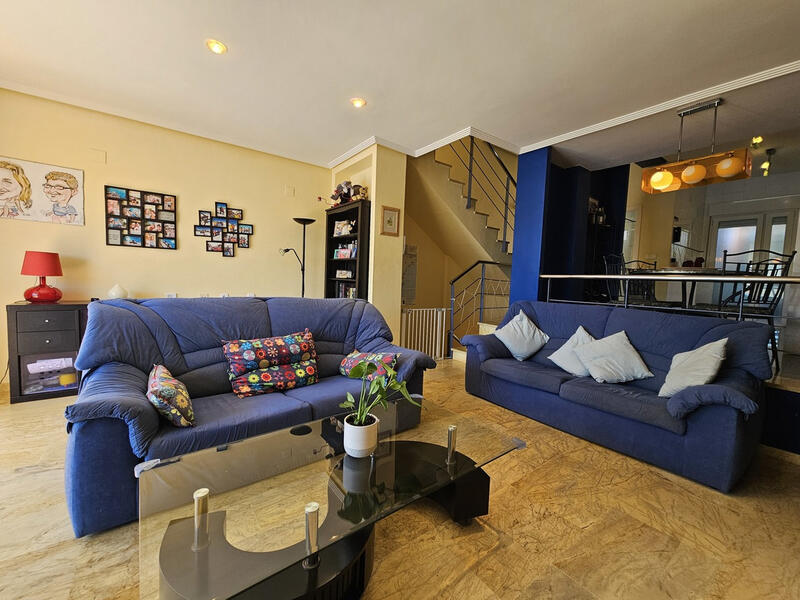 3 Cuarto Villa en venta