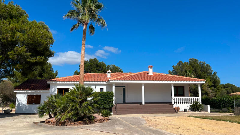 Villa à vendre dans La Nucia, Alicante