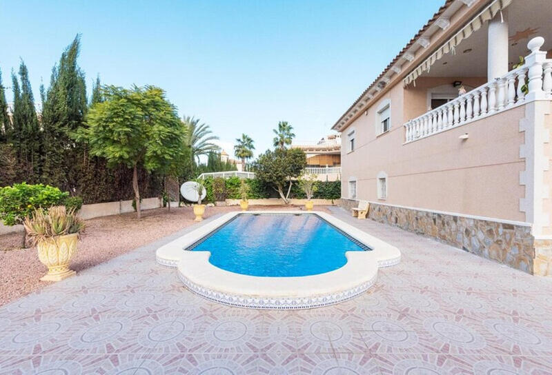 4 chambre Villa à vendre