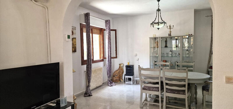 6 chambre Villa à vendre