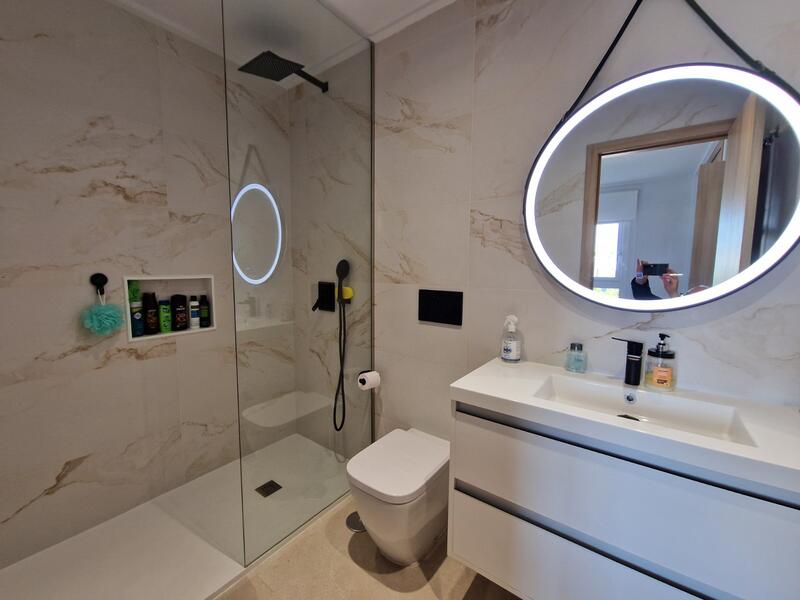 3 slaapkamer Appartement Te koop