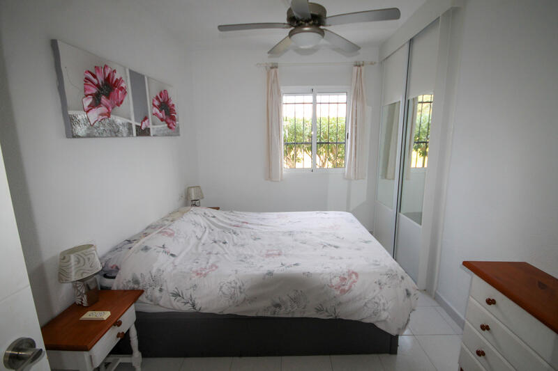 1 slaapkamer Appartement Te koop