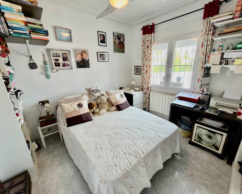 3 Cuarto Villa en venta