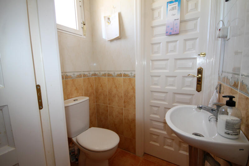 4 Cuarto Villa en venta