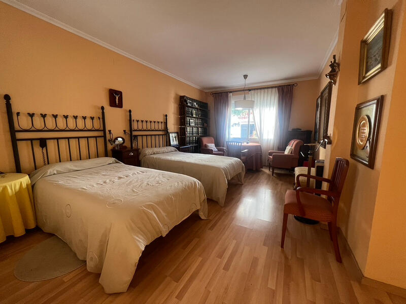 7 slaapkamer Villa Te koop