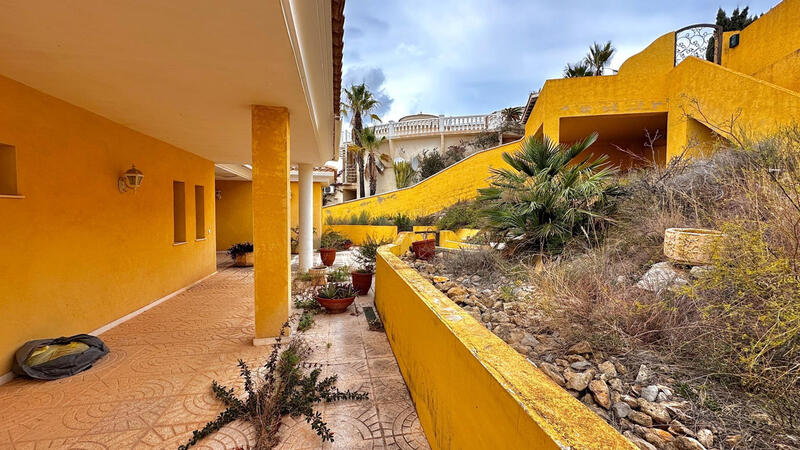 5 soveværelse Villa til salg