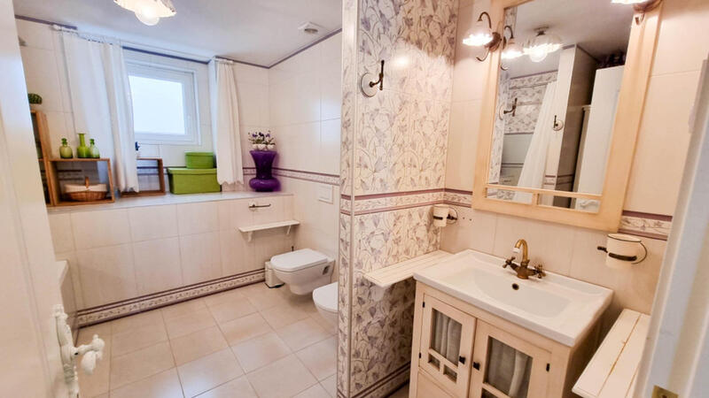 6 soveværelse Villa til salg 6 soveværelse Villa til salg